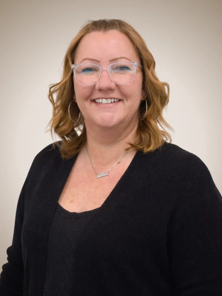 Lindsay Deimuth - Rental Desk Coordinator